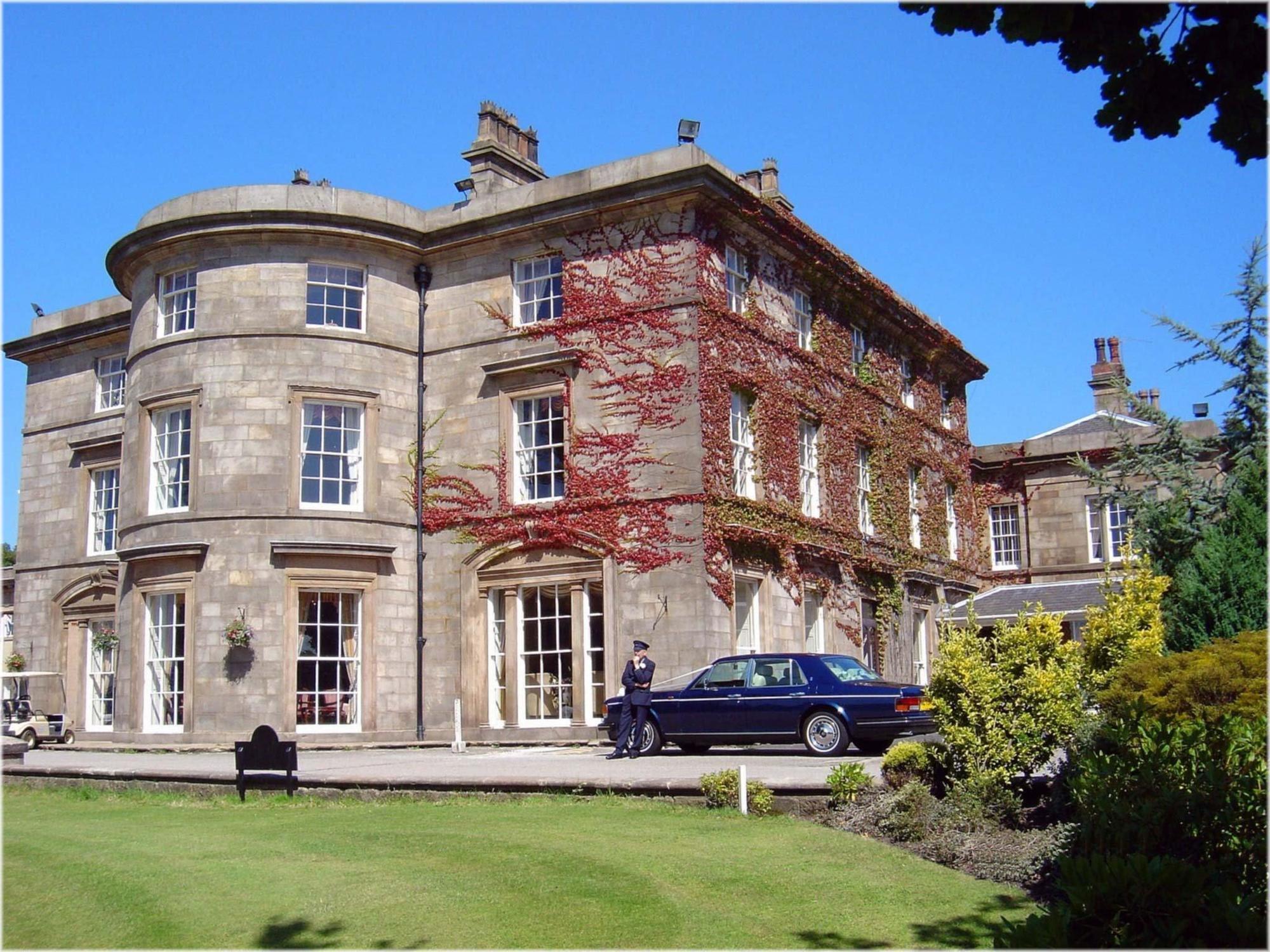Shaw Hill Golf And Country Club 3*